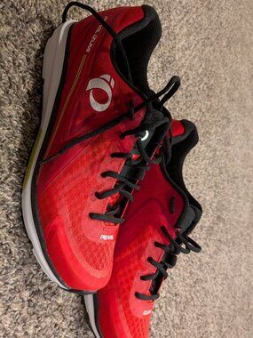 Pearl Izumi X-Road Fuel v5 Road Shoe - Rogue Red - [NEW] MEN'S EU43 - 10 US